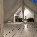 La Madelon Front De Appartement